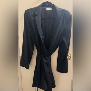 Aritzia Babaton Raine Dress - Like New